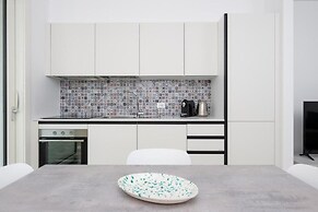 Perle Marine Suite Apartments