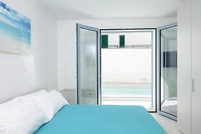 Perle Marine Suite Apartments