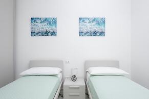 Perle Marine Suite Apartments