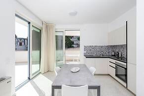 Perle Marine Suite Apartments