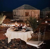 Merzouga Luxury Camp & Desert Activities