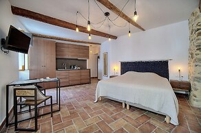 Agr Able Studio Quartier Suquet-vieux Port A0b185