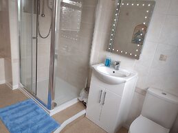 Coppers End Guest House
