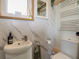 Salthaven Shepherds Hut