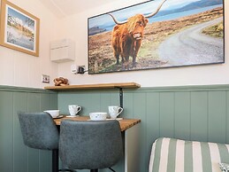 Salthaven Shepherds Hut