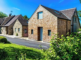 2 The Croft