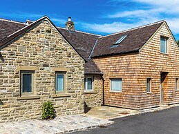 2 The Croft