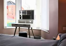 Kop View Rooms near Anfield