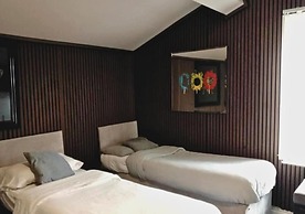 Kop View Rooms near Anfield