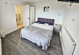Kop View Rooms near Anfield