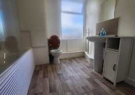 Kop View Rooms near Anfield