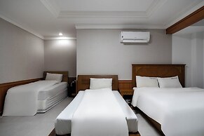 Prima Hotel