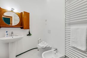 The Arco Round House