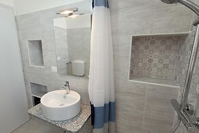 Felloniche Apartment Sea View