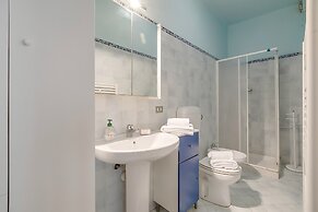 Seaside Binario Blu 500 M Dal Mare
