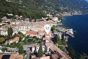 Lake Front Bogliaco in Gargnano