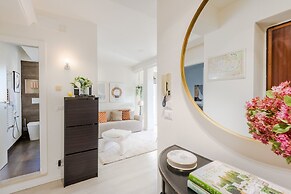 The Sunwall Loft in Lucca