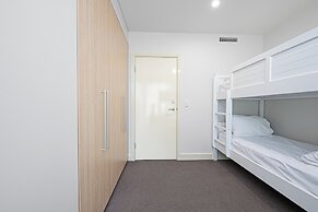 Beachfront Serenity Glenelg
