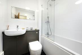 Cozy One-bedroom Flat in Slough