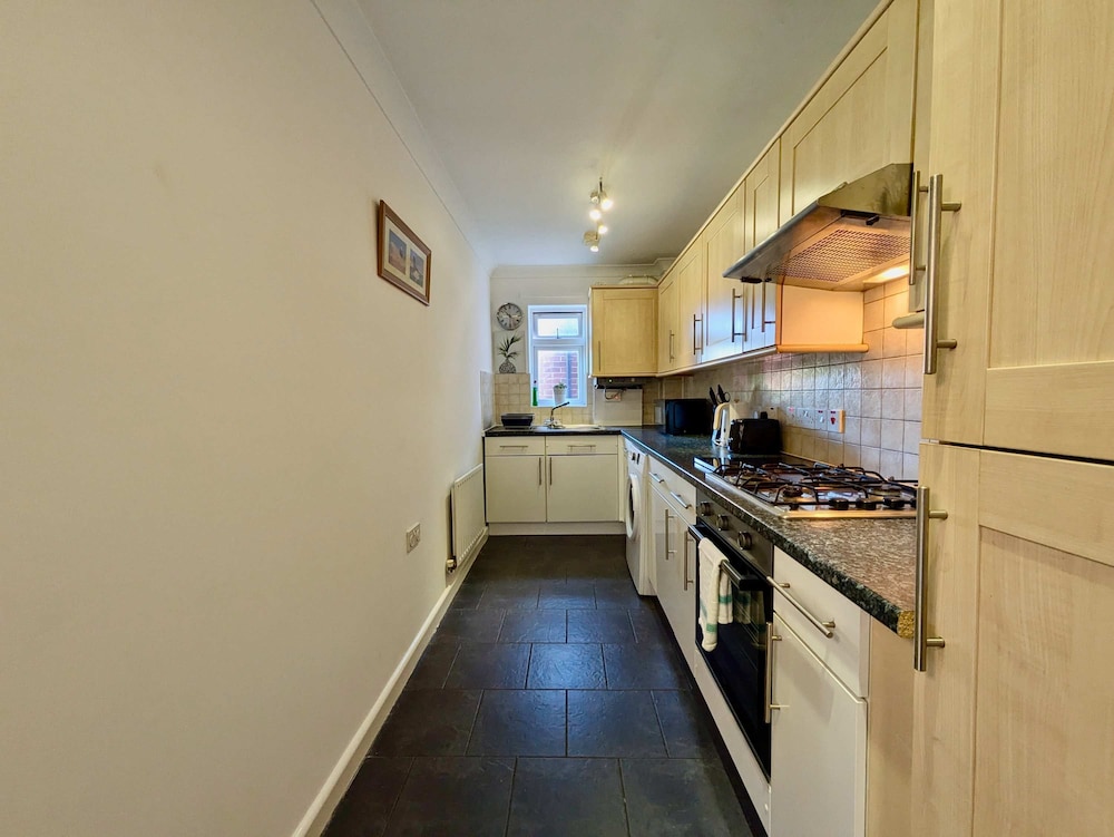 Charming 2-bedroom Flat in London