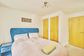 Charming 2-bedroom Flat in South Croydon