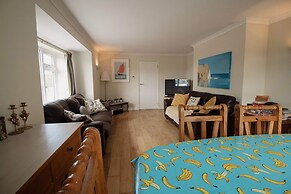 Spacious Home Near Porthtowan Beach
