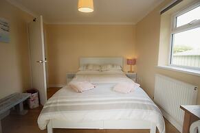 Spacious Home Near Porthtowan Beach