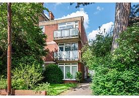 Cosy One-bedroom Flat in Bromley