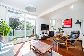 Cosy One-bedroom Flat in Bromley