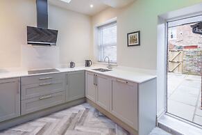 Host Stay Minster View