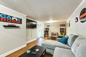 Lake Days & Fireside Nights! Updated Burnside Home