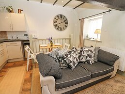 In & Out Cottage