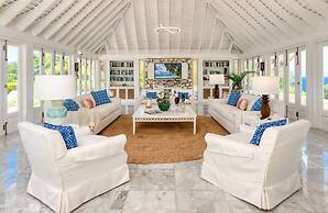 Private 4BR Open-air Villa Panoramic Views Pool