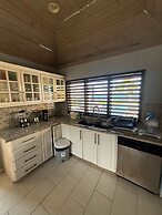 Charming 4BR Garden Villa Pool Separate Cottage