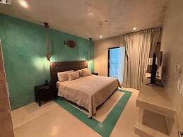 Simple & Luxury