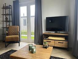Stylish Beachside Lodge for 6