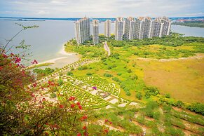 Best Hotel Forest City