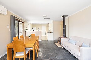 Villa Scalzi - 4-Bed Getaway