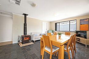 Villa Scalzi - 4-Bed Getaway