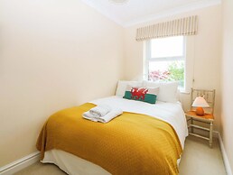15 Rose Hill