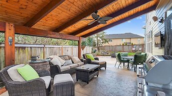 Keizer Retreat Firepit + Near Salem & Wineries