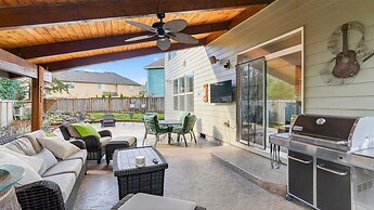 Keizer Retreat Firepit + Near Salem & Wineries