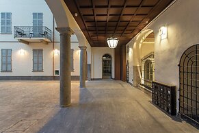 VOLTA COLLECTION BY HALLDIS