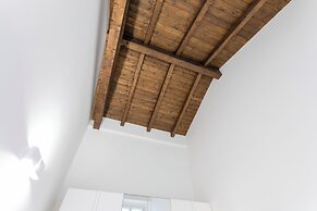 VOLTA COLLECTION BY HALLDIS