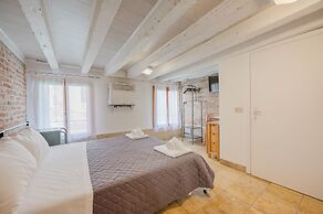 Balastro Design Rooms