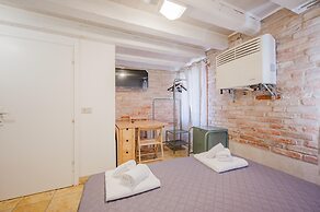 Balastro Design Rooms