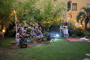HOPESTEL Secret Garden Napoli
