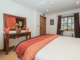 Champagne Cottage