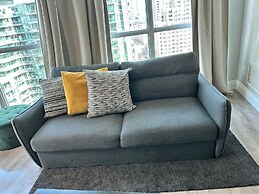 Downtown Pinecrest Suites-Free Parking