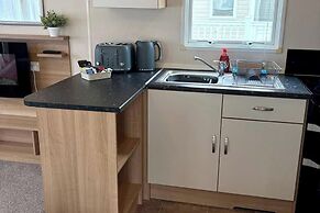Sheena Beautiful Static Caravan Hoburne Devon Bay